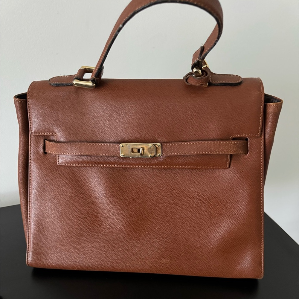 Vintage courchevel 32cm Kelly style bag cognac leather